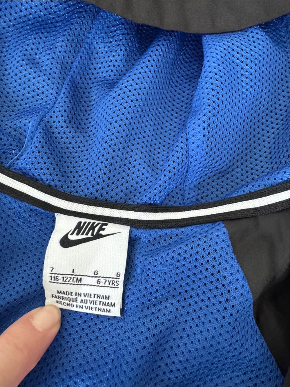 Nike Boys Windbreaker Jacket Size 7 | Blue Black Hooded Zip Up Athletic Coat - Picture 4 of 7